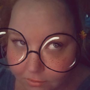 Meet your Posher, Cassandra